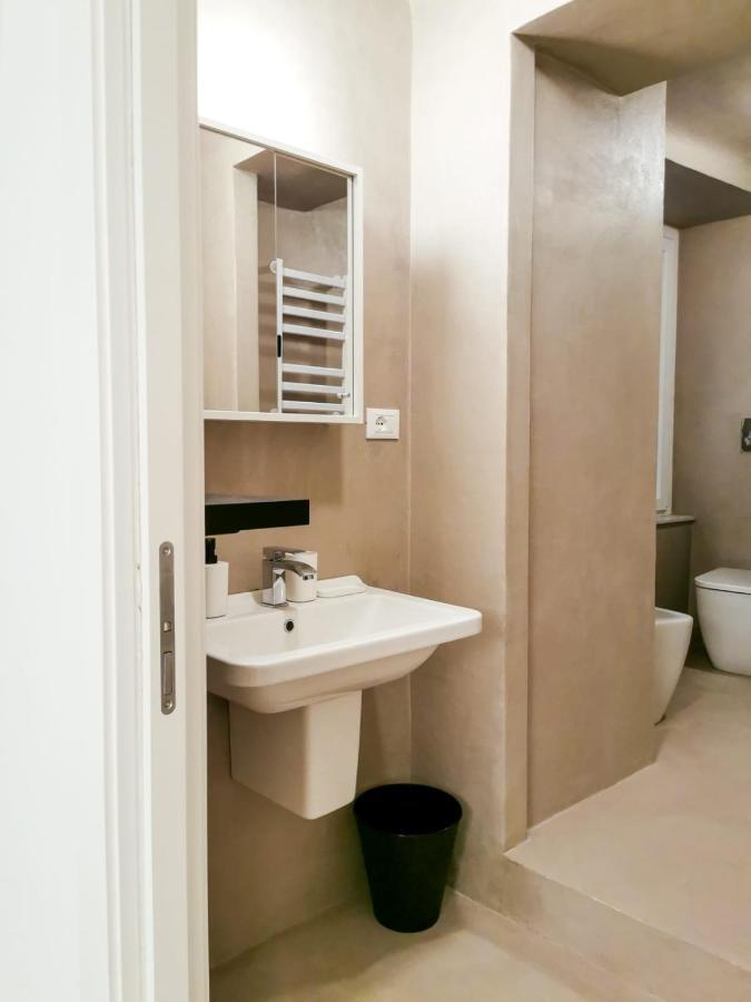 De Ville Guest House 제노바 외부 사진